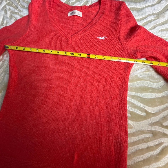 weater Hollister size  S  ORANGE V neck - Picture 8 of 8